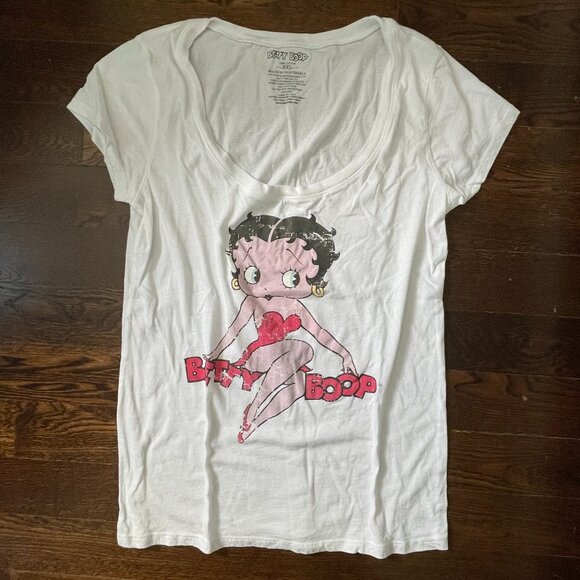 NWOT-NEW Betty Boop Scoop Neck White 100% Cotton Tshirt-Size XXL - Picture 1 of 6